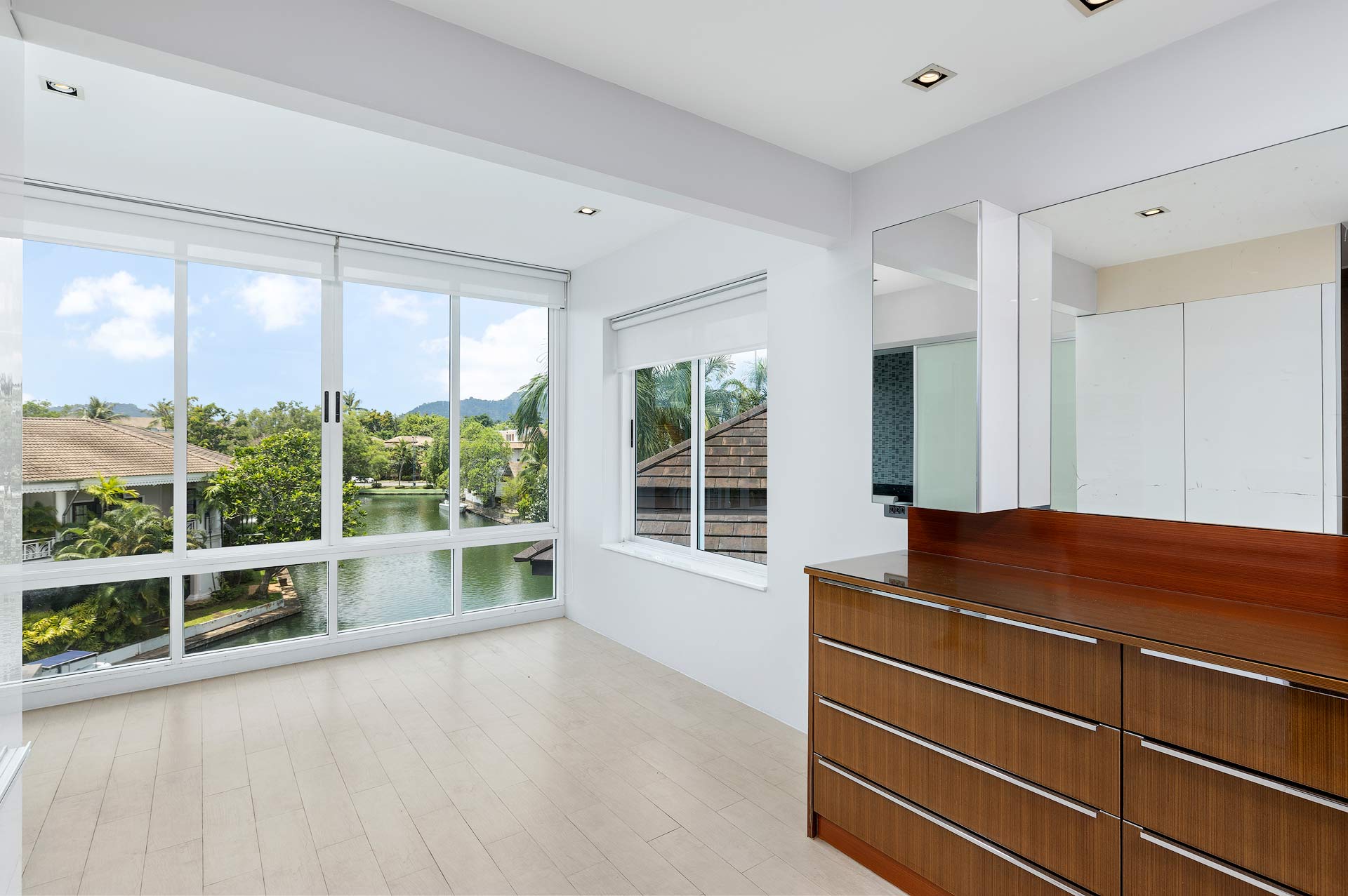 Boat Lagoon Waterside Townhome (SUC-1042) image