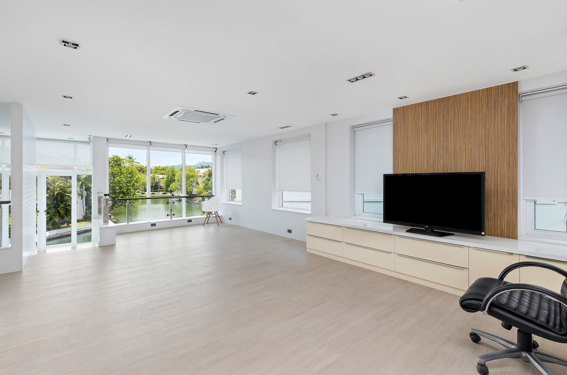 Boat Lagoon Waterside Townhome (SUC-1042) image