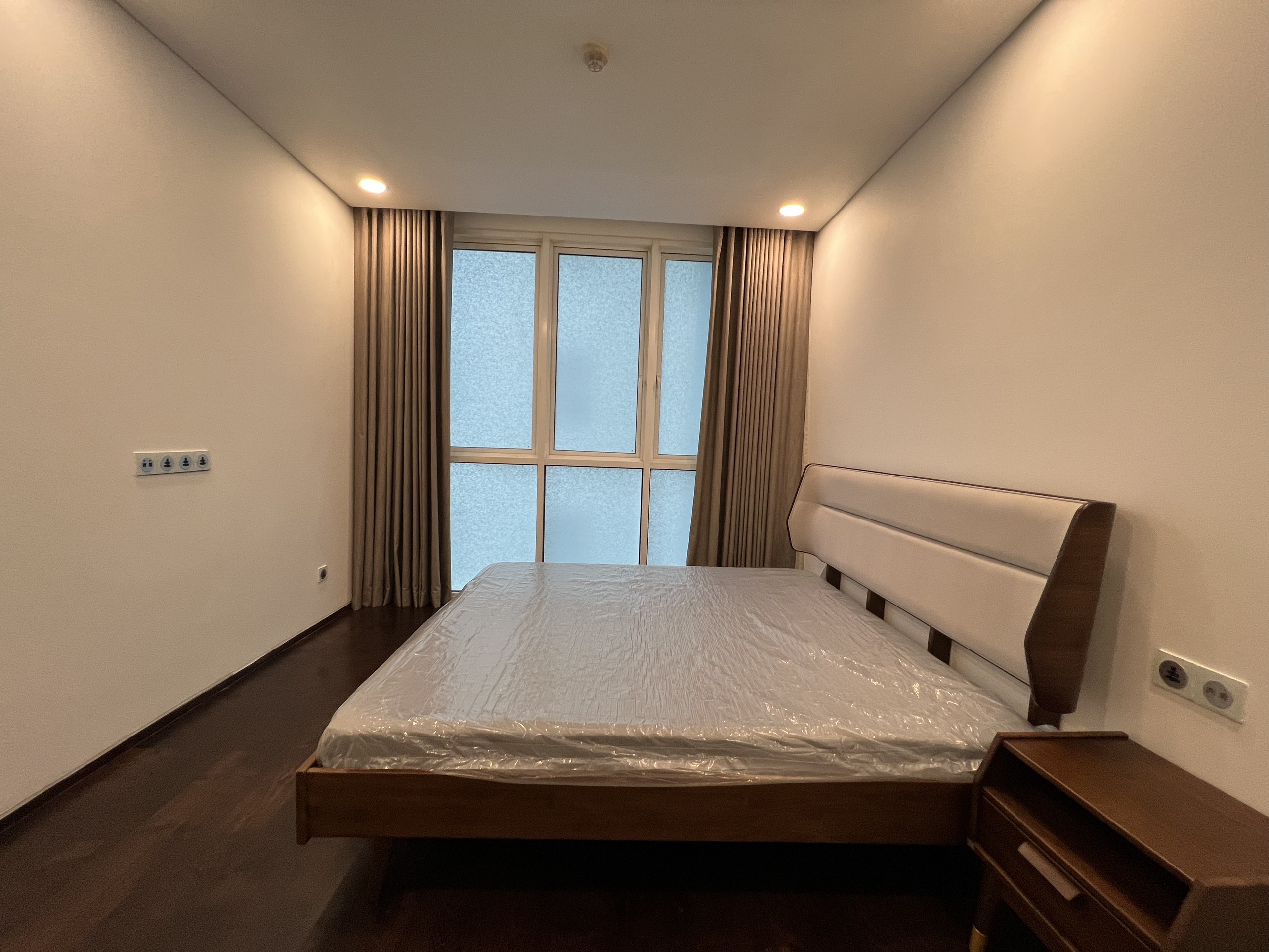 SERENITY SKY VILLAS, 3 BEDROOMS, FULLY LUXURY FURNISHED, NICE VIEW image