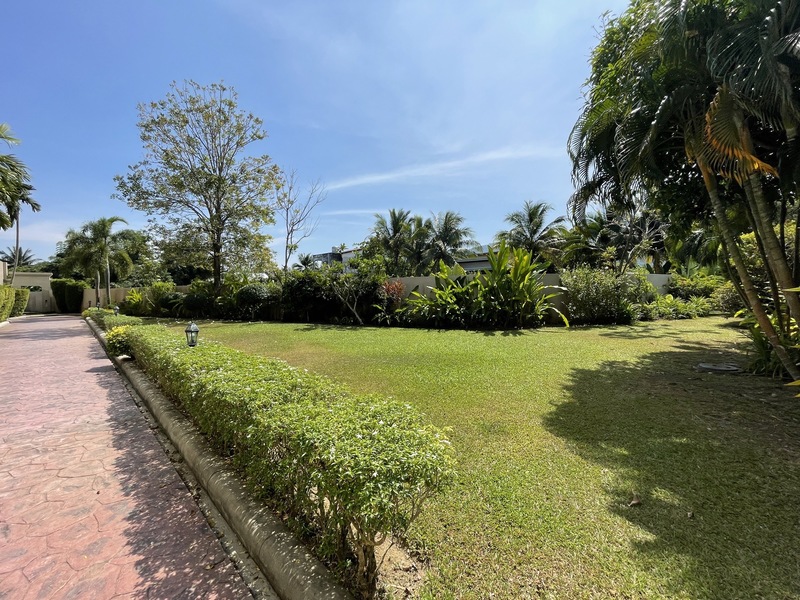 Beautiful Modern Pool villa in Bang Tao For Sale SUD-1051 image