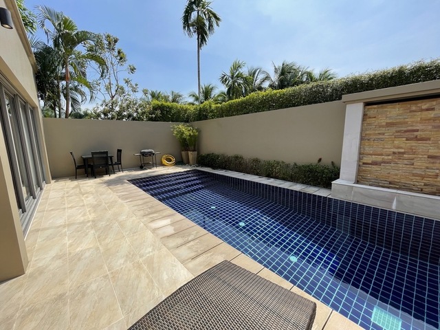 Beautiful Modern Pool villa in Bang Tao For Sale SUD-1051 image