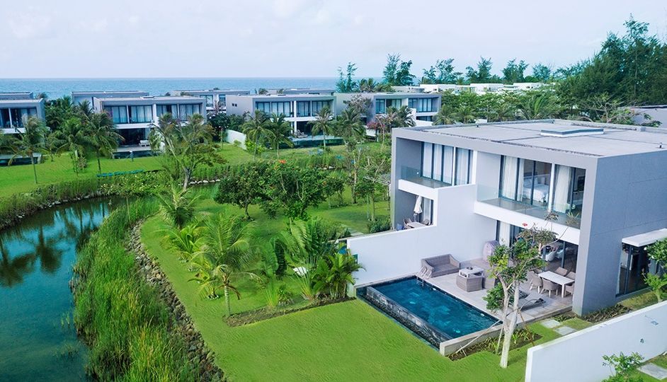 SANCTUARY HOTRAM, YOUR VERY OWN PARADISE, FULLY 5 STAR FURNISHED, HO TRAM BEACH image