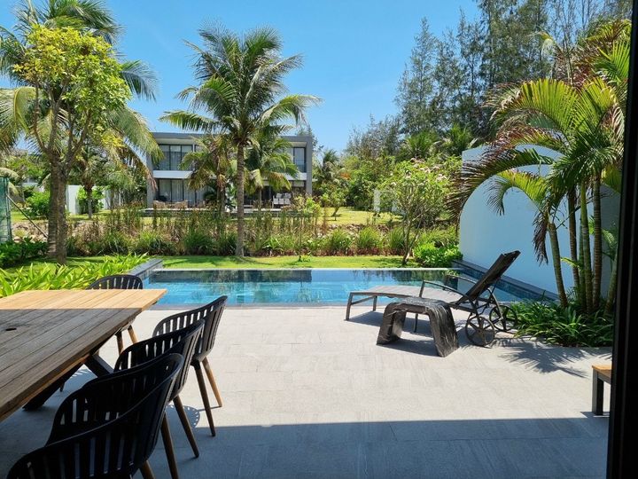 SANCTUARY HOTRAM, YOUR VERY OWN PARADISE, FULLY 5 STAR FURNISHED, HO TRAM BEACH image