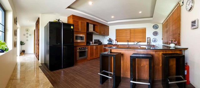 A Panoramic Ocean and lush mountains view 3 Bedrooms Villa (SUC-1055) image