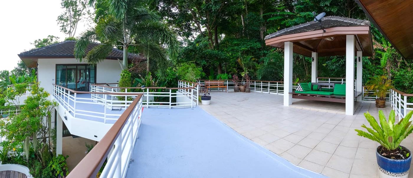 A Panoramic Ocean and lush mountains view 3 Bedrooms Villa (SUC-1055) image