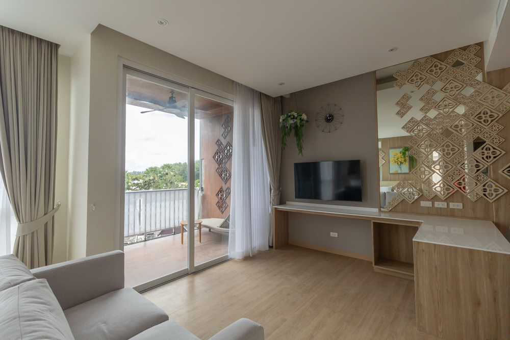 SEA VIEW S LUXURY BEACHFRONT CONDOMINIUM at NAIYANG BEACH (SUP-1054) image