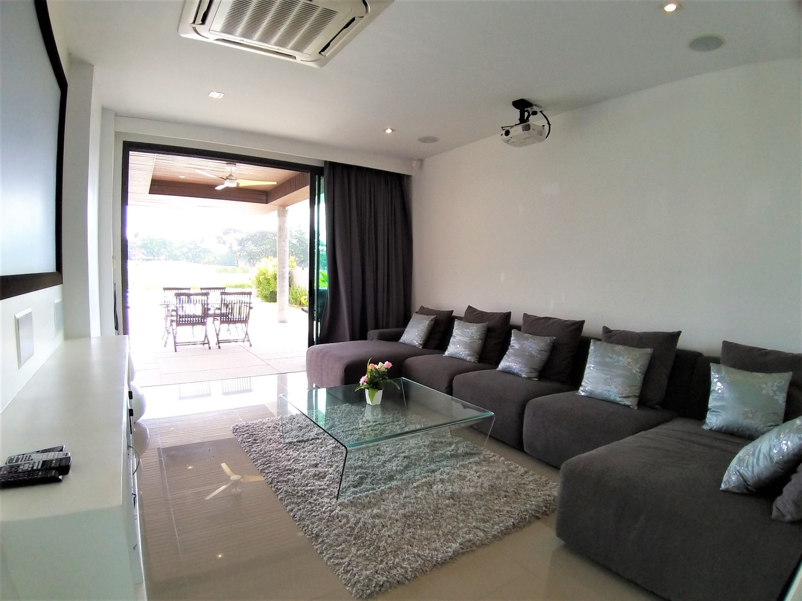 Luxury modern two-storey lake view pool villa in Laguna Homes (SUC-1057) image