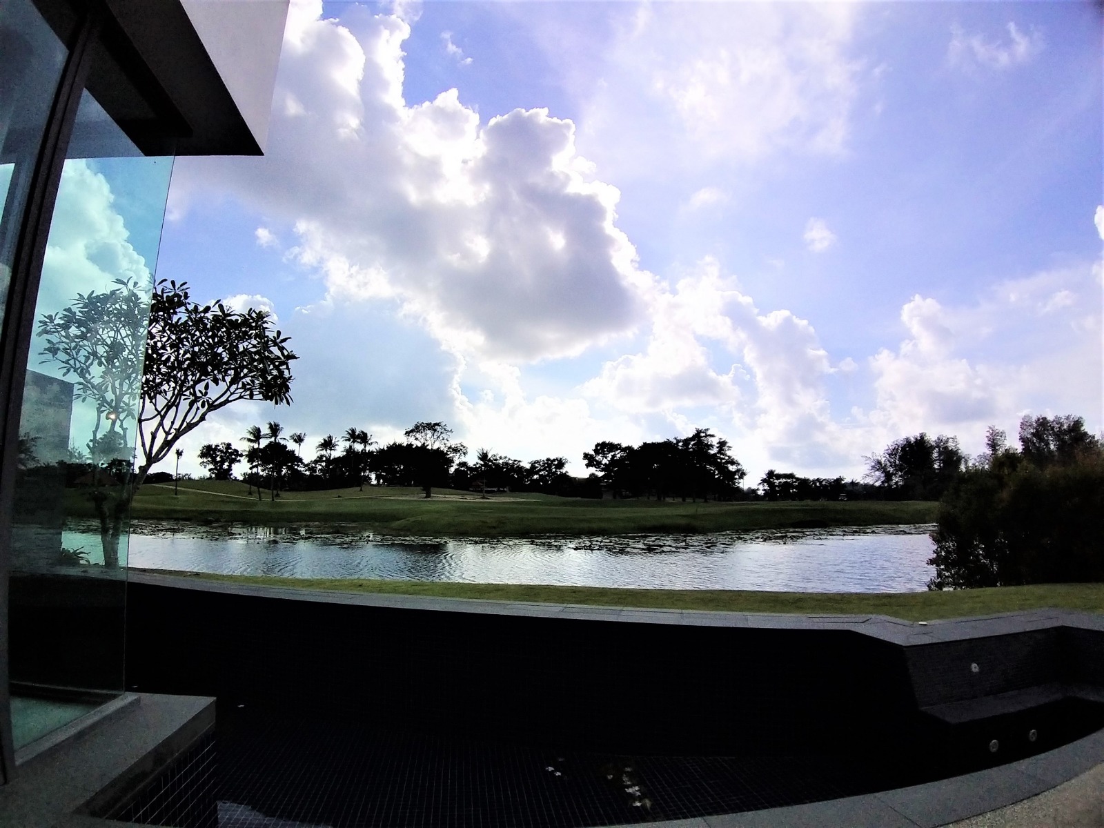 Luxury modern two-storey lake view pool villa in Laguna Homes (SUC-1057) image