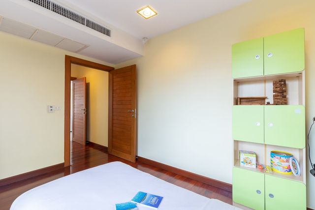 2 Story 5 Bedroom Golf and lake view private pool villa in Laguna Homes (SUC-1058) image