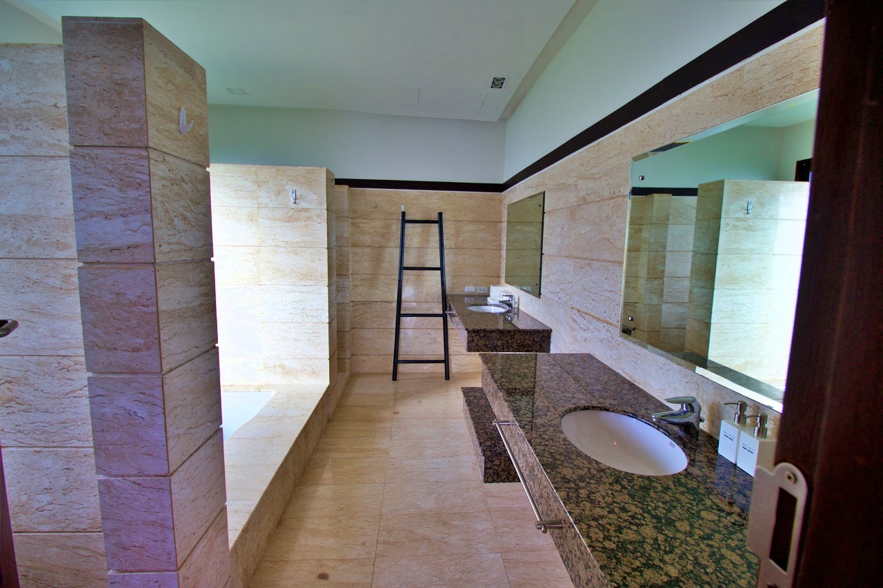 Thai contemporary style two-storey villa in Laguna homes (SUC-1059) image