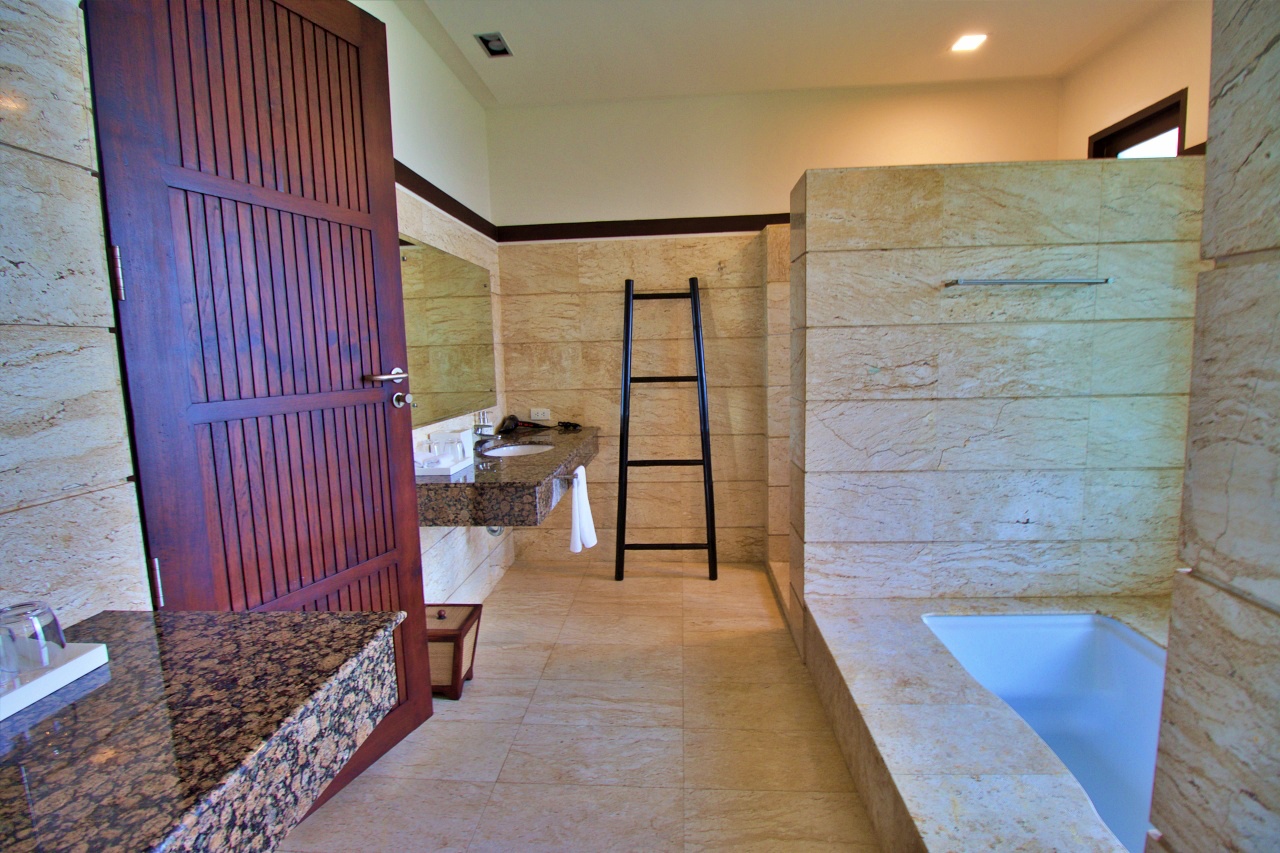 Thai contemporary style two-storey villa in Laguna homes (SUC-1059) image