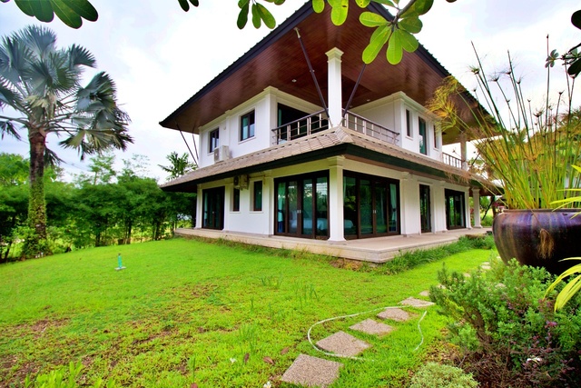 Well designed four-bedroom villa in Laguna Homes (SUC-1060) photo