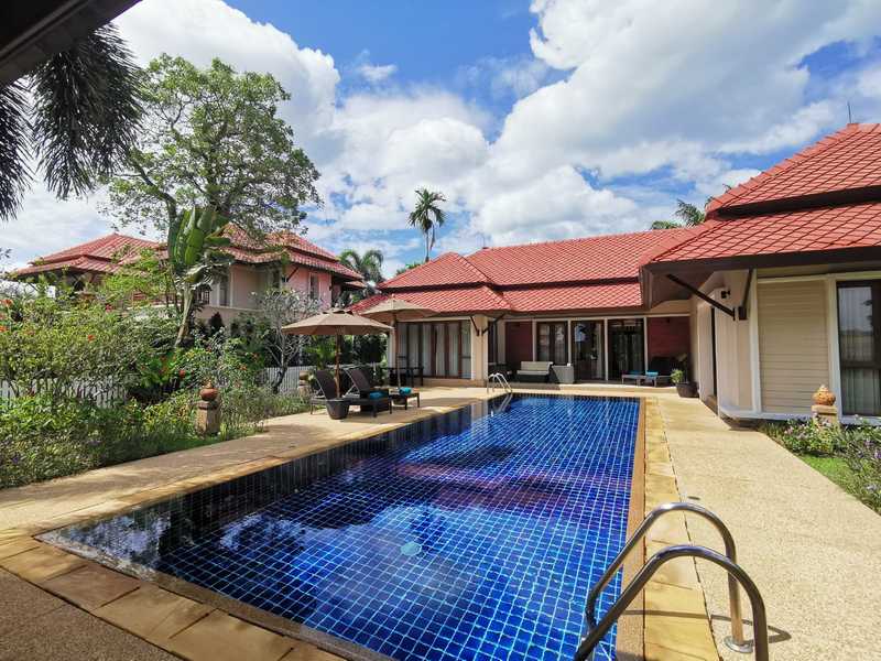 3-bedroom ensuites Pool villa in Laguna Homes (SUC-1061)