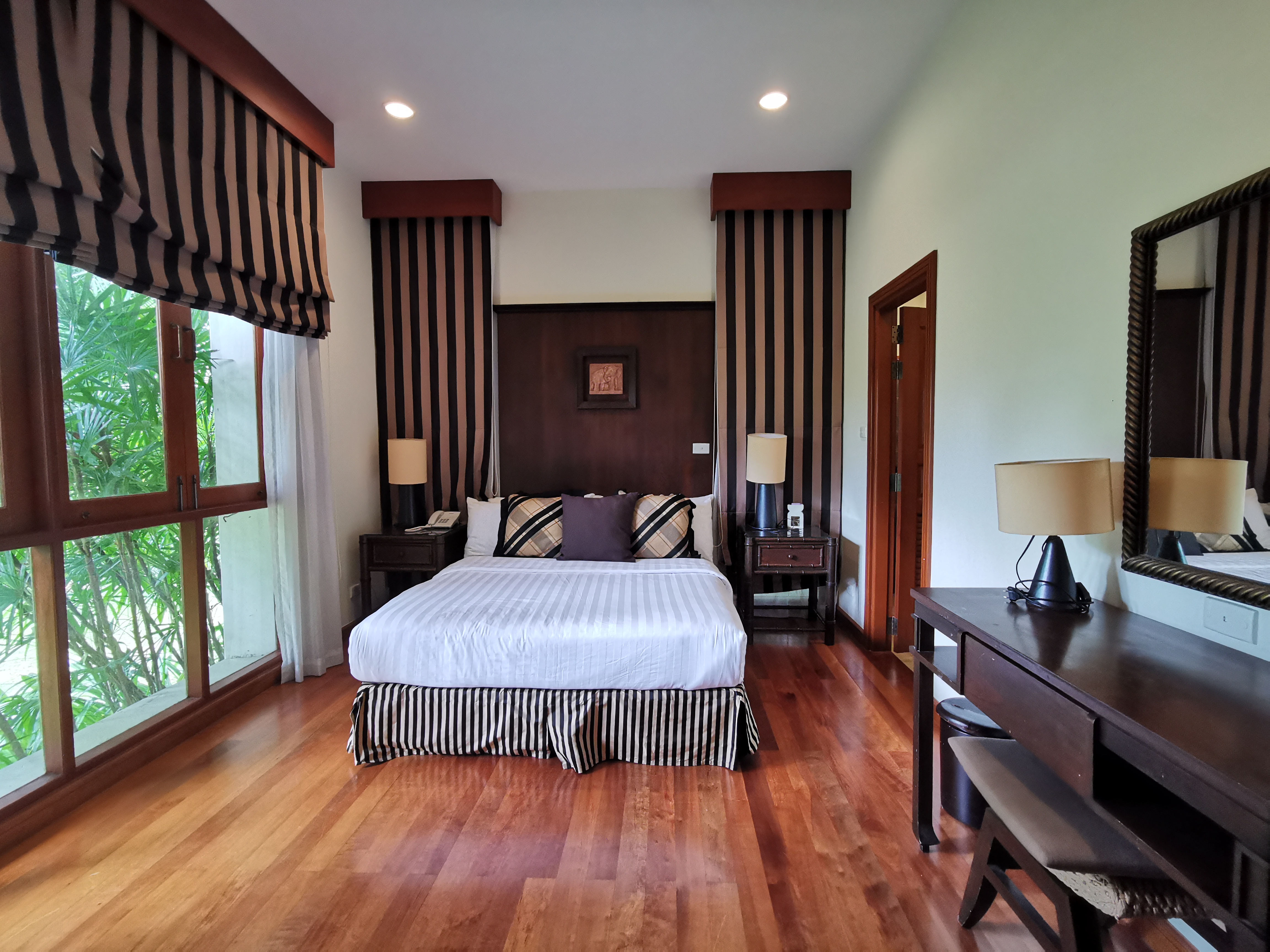 3-bedroom ensuites Pool villa in Laguna Homes (SUC-1061) image
