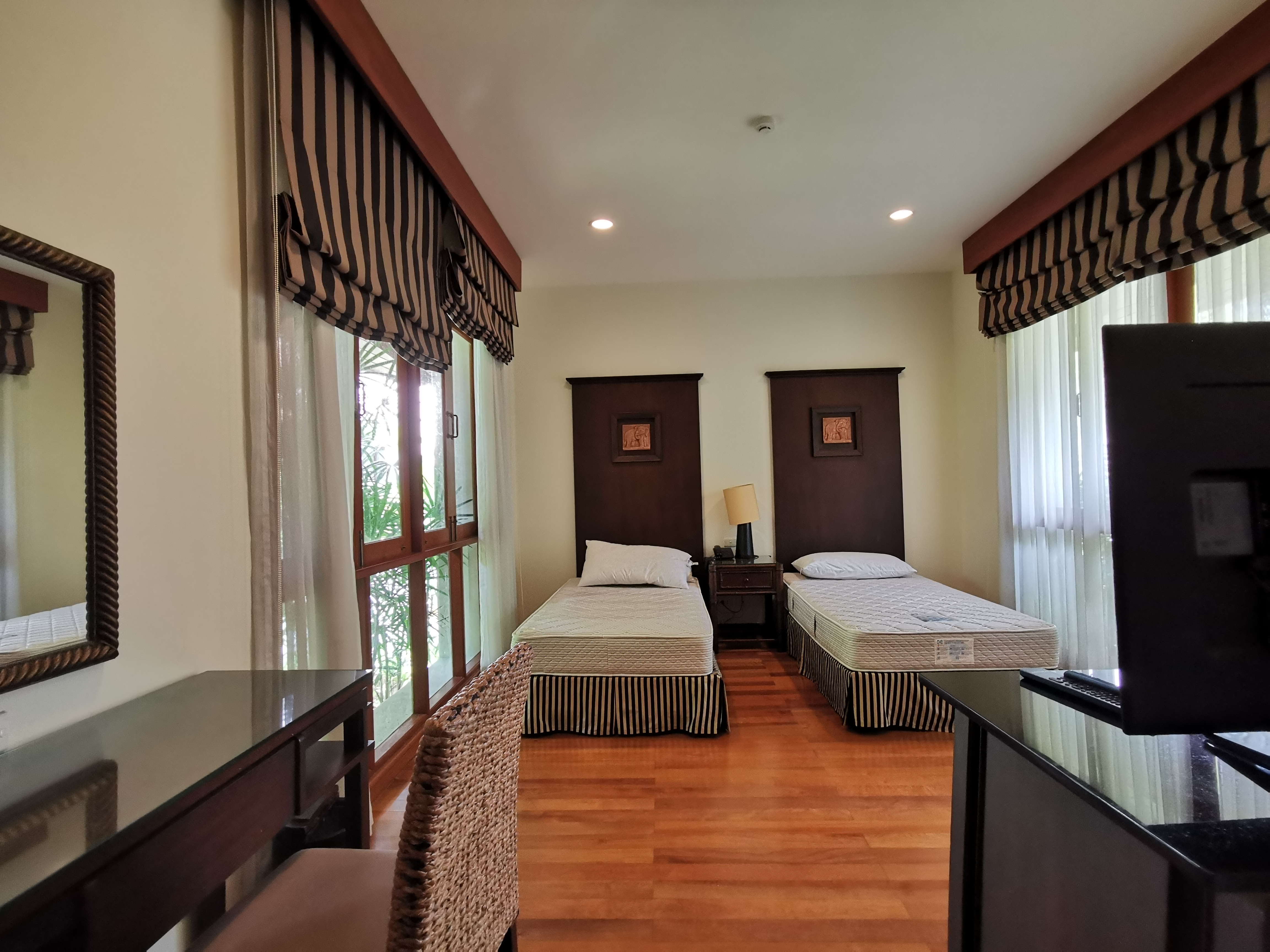 3-bedroom ensuites Pool villa in Laguna Homes (SUC-1061) image