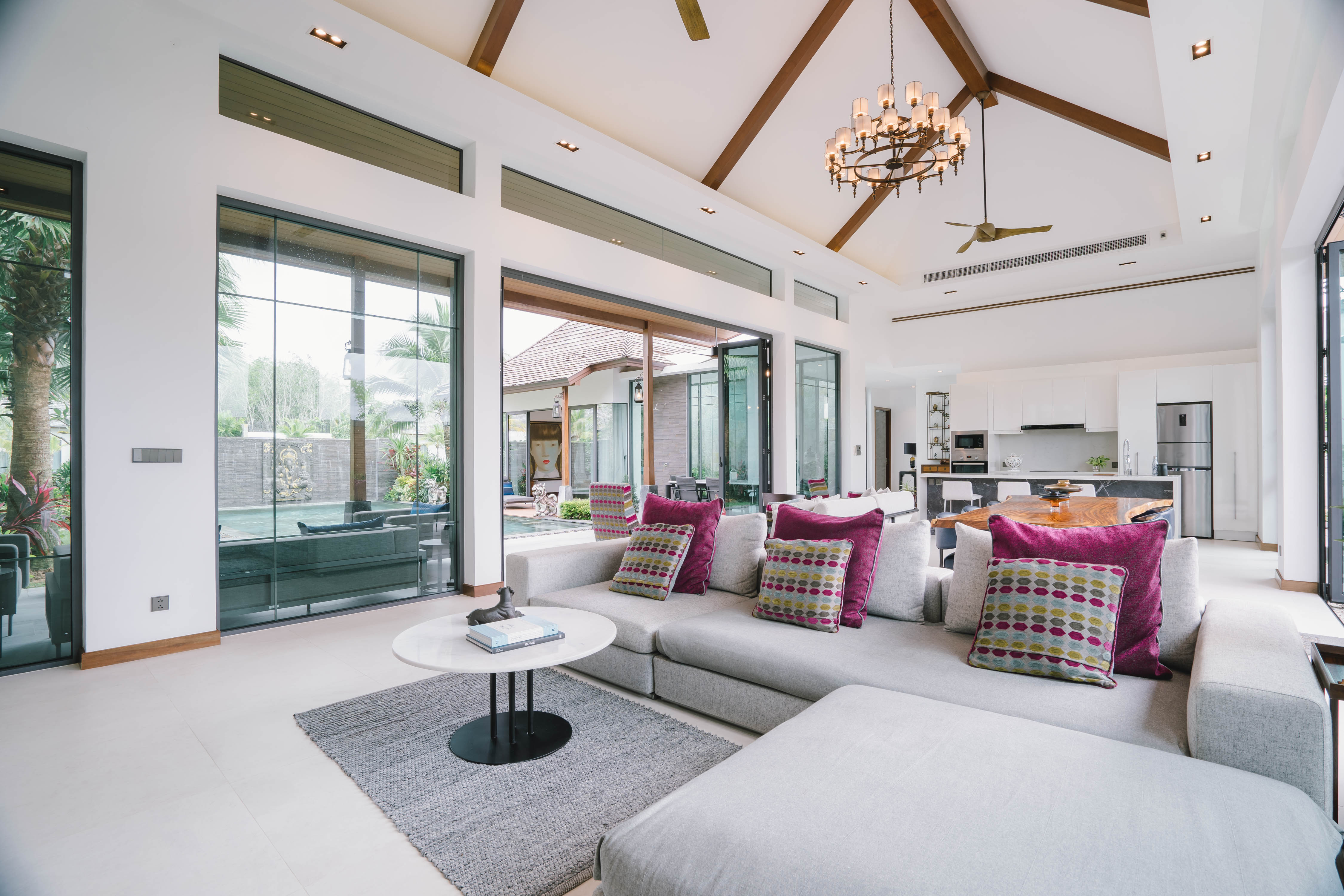 Outstanding, contemporary lakeview 4-Bedrooms pool villa (SUC-1064) image