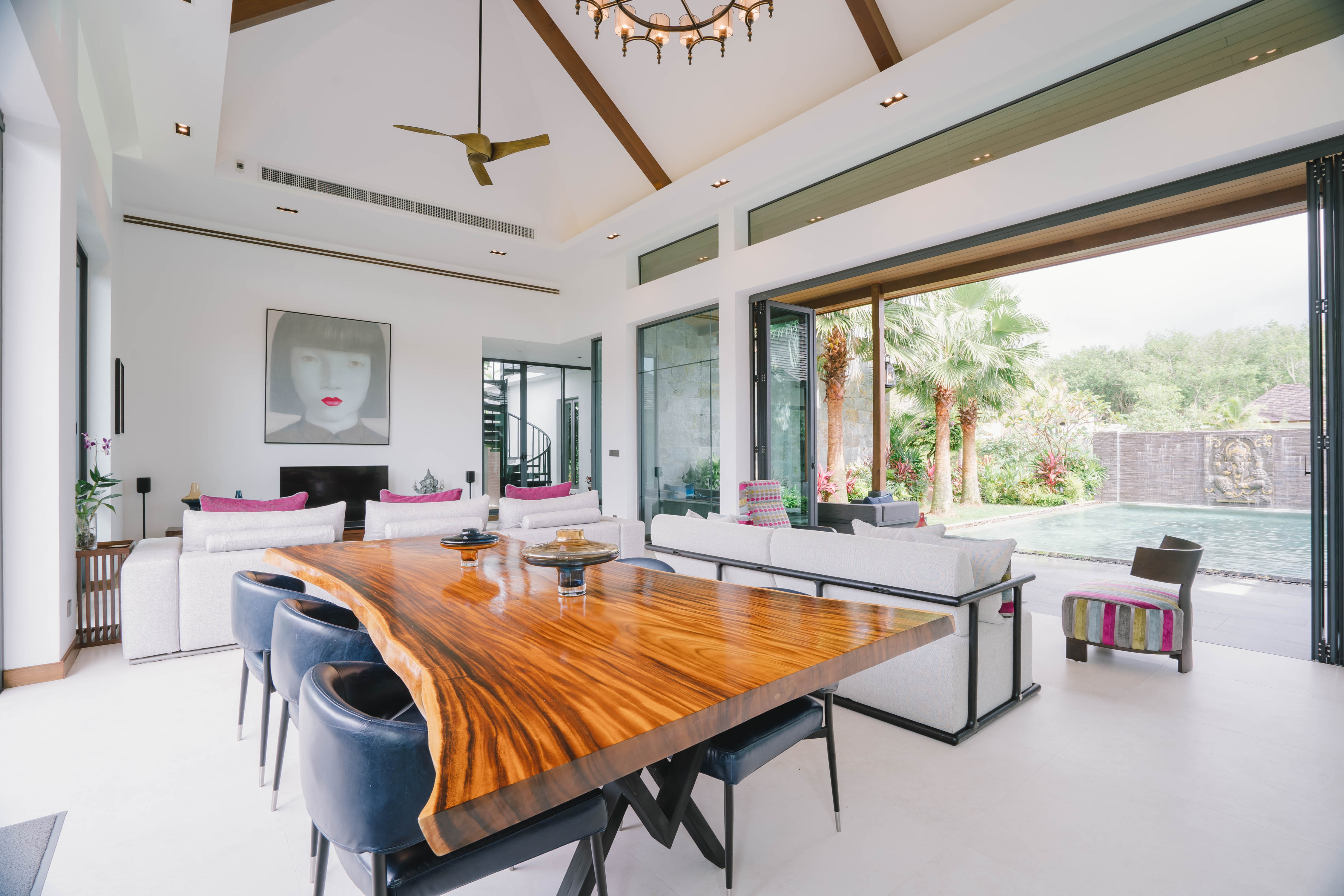 Outstanding, contemporary lakeview 4-Bedrooms pool villa (SUC-1064) image