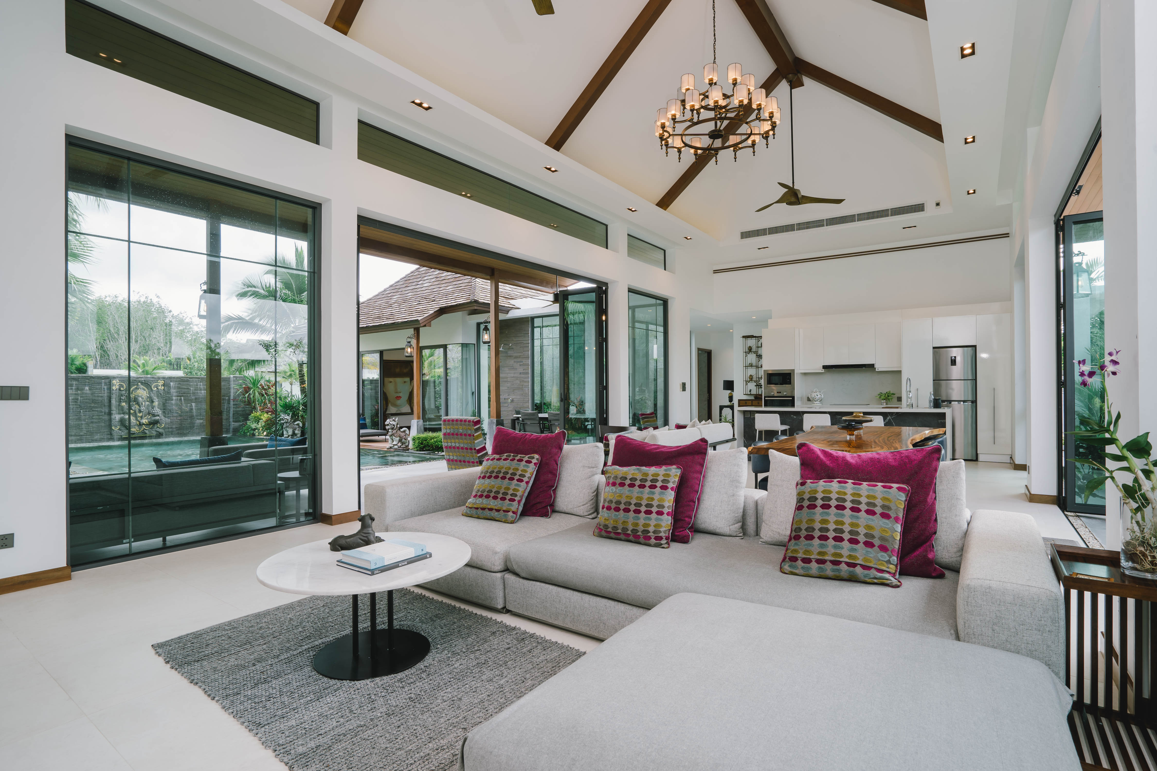 Outstanding, contemporary lakeview 4-Bedrooms pool villa (SUC-1064) image