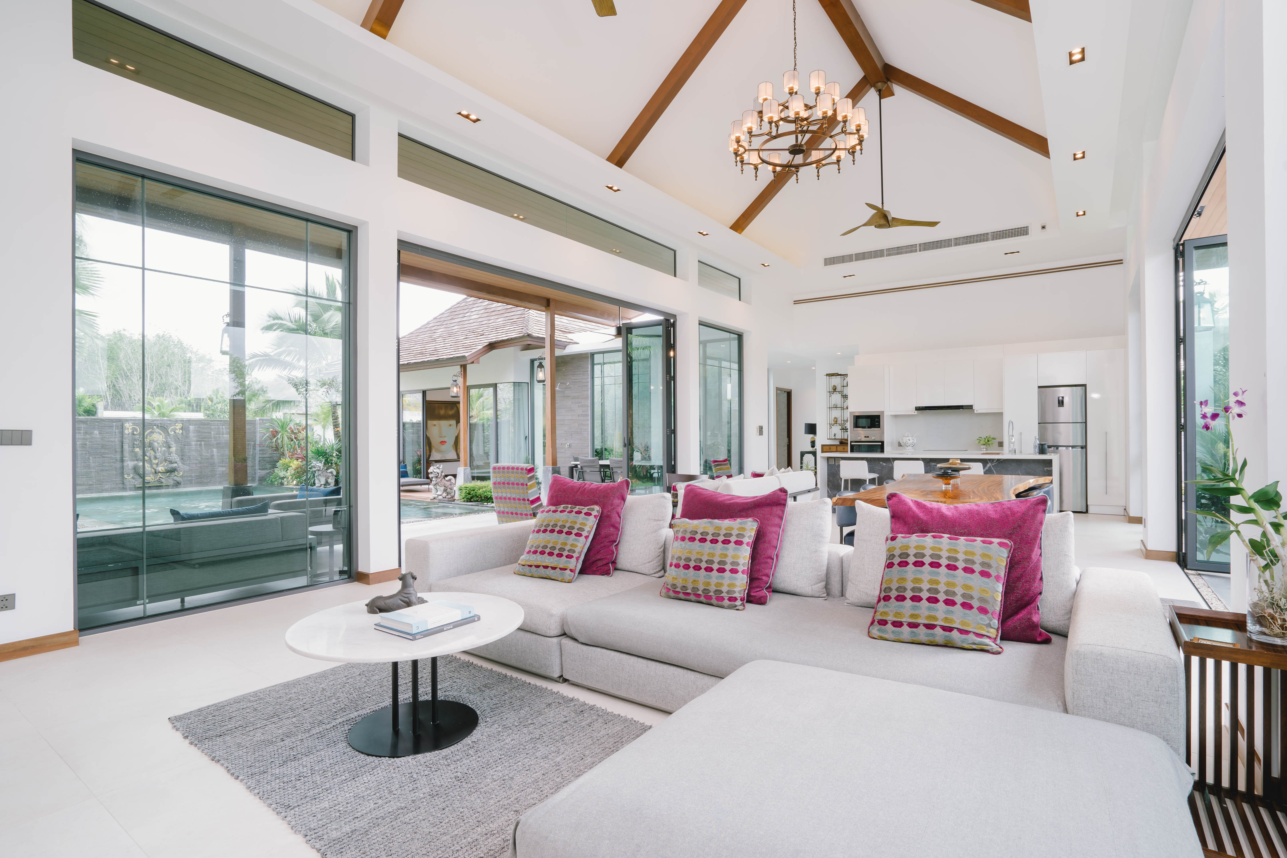 Outstanding, contemporary lakeview 4-Bedrooms pool villa (SUC-1064) image