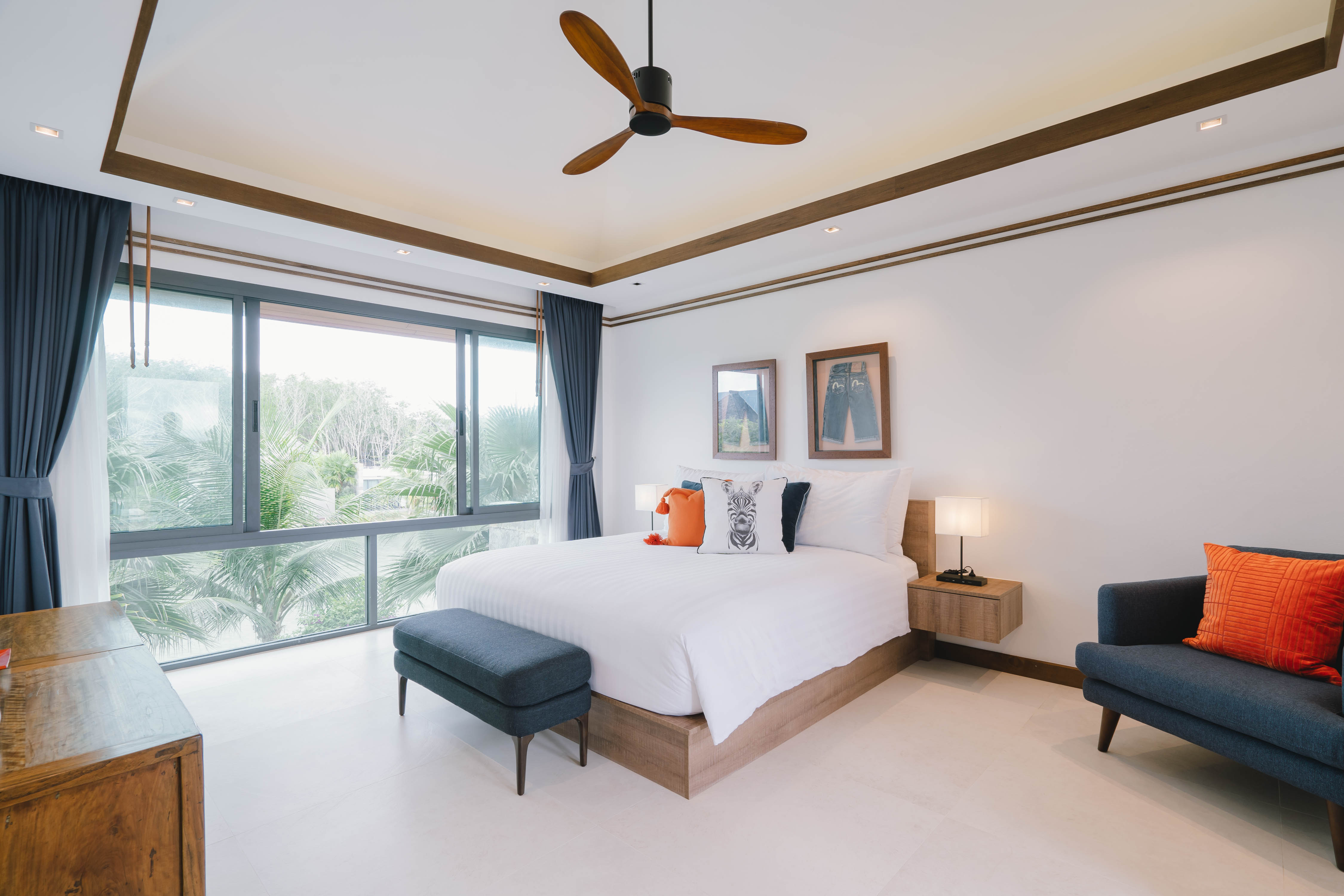 Outstanding, contemporary lakeview 4-Bedrooms pool villa (SUC-1064) image