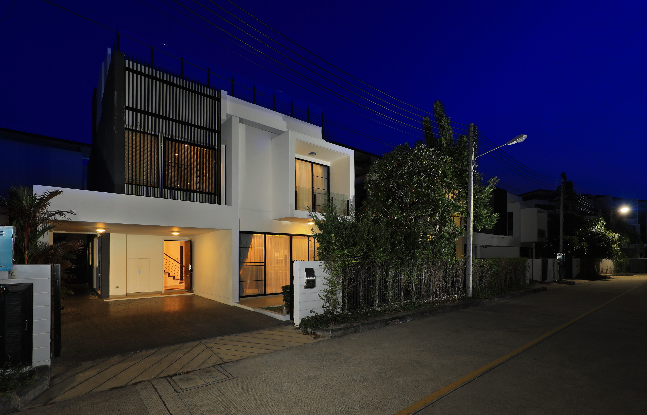 4-Bedroom private roof top pool villa in Laguna Park (SUC-1065) image