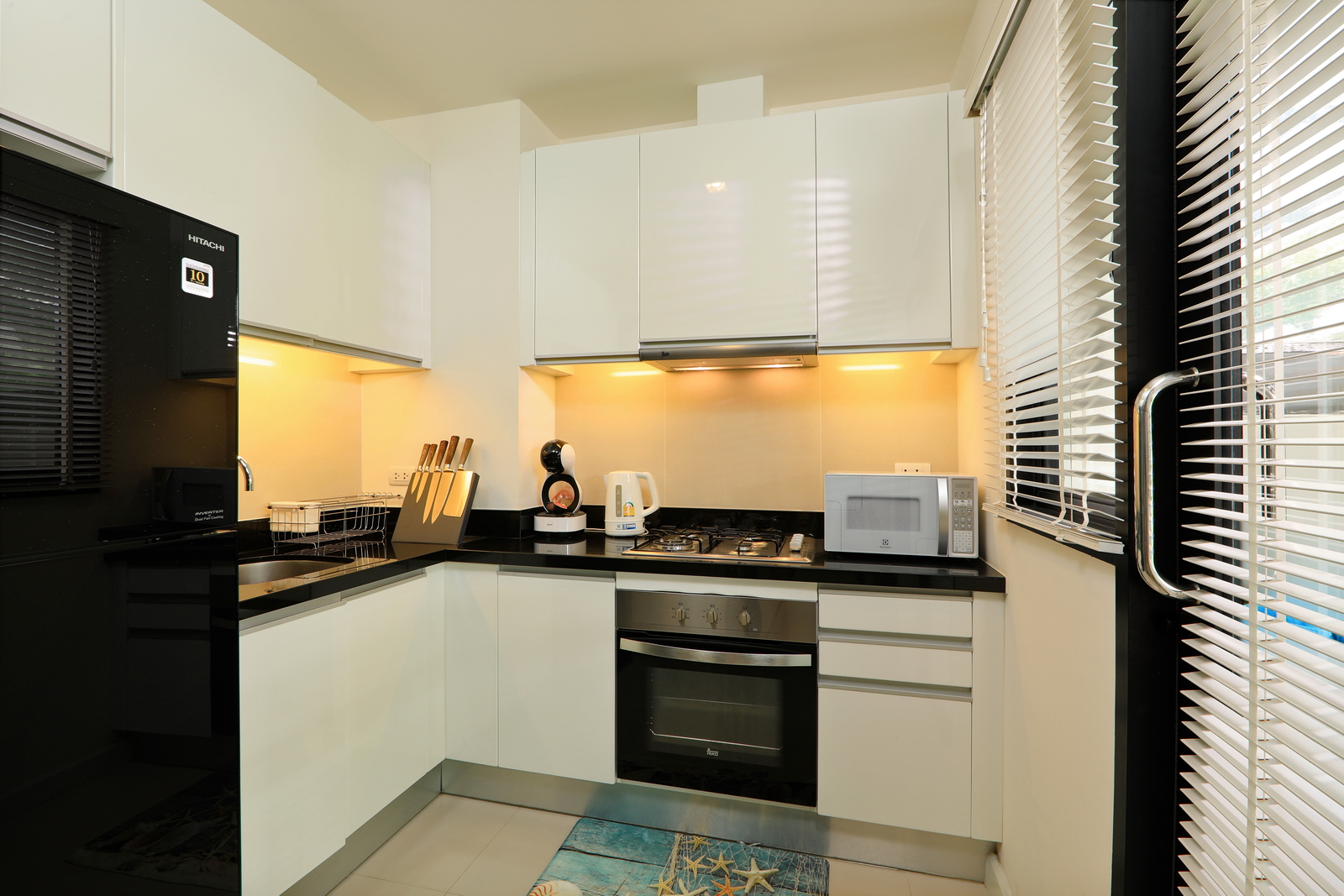Modern style 3 Bedroom townhouse in Laguna Park 2 (SUC-1069) image