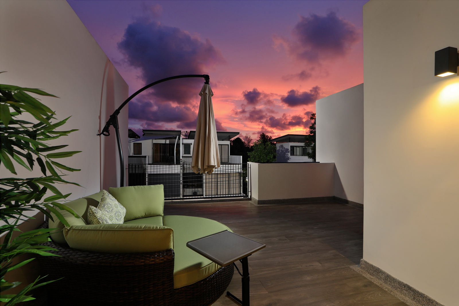 Modern style 3 Bedroom townhouse in Laguna Park 2 (SUC-1069) image