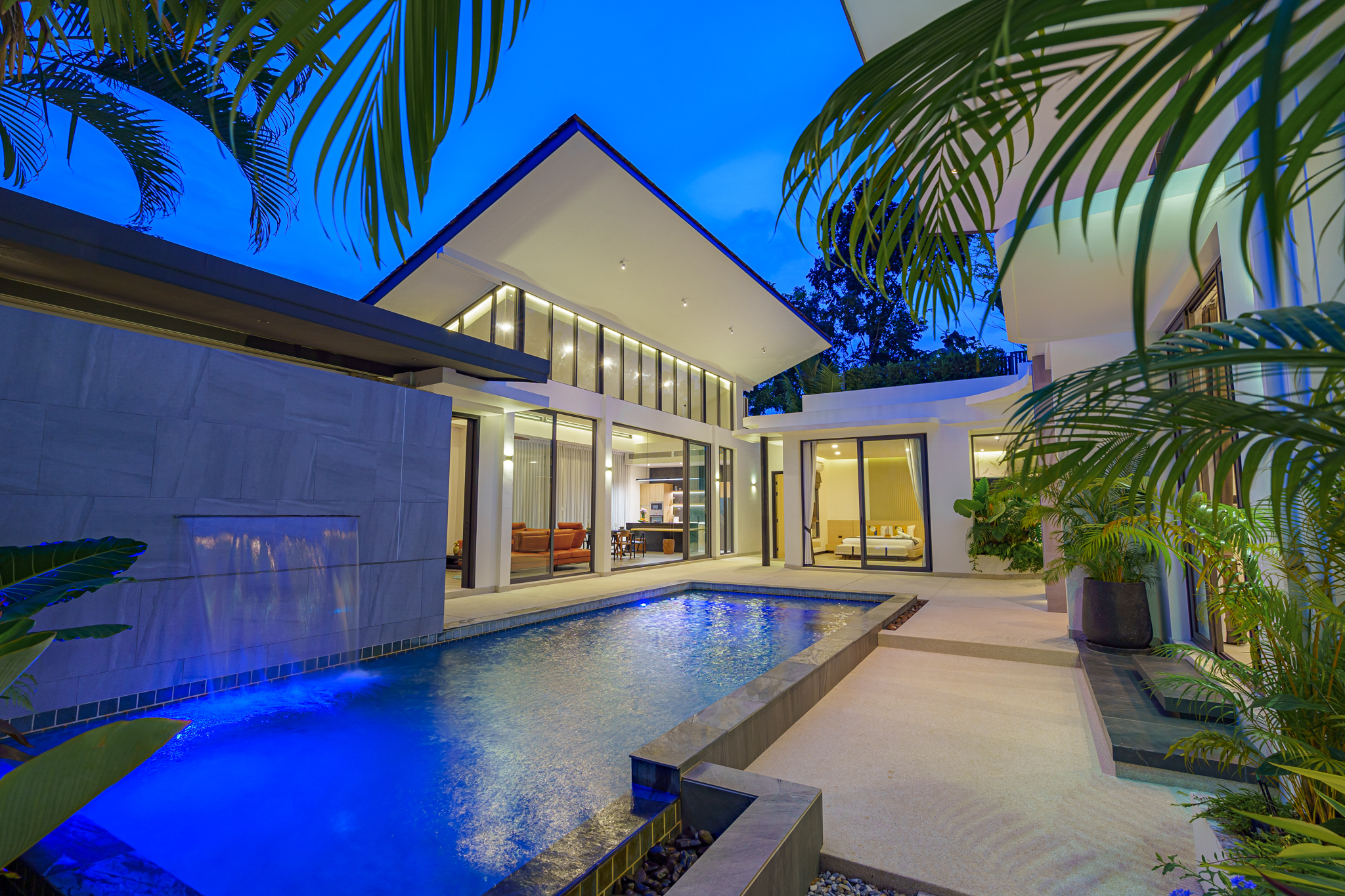 Modern​ Tropical​ Style 3 bedrooms ensuite bathroom pool villa (SUP-1082) image