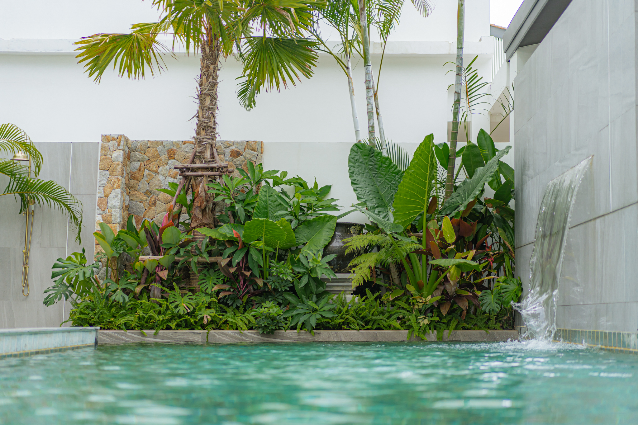 Modern​ Tropical​ Style 3 bedrooms ensuite bathroom pool villa (SUP-1082) image