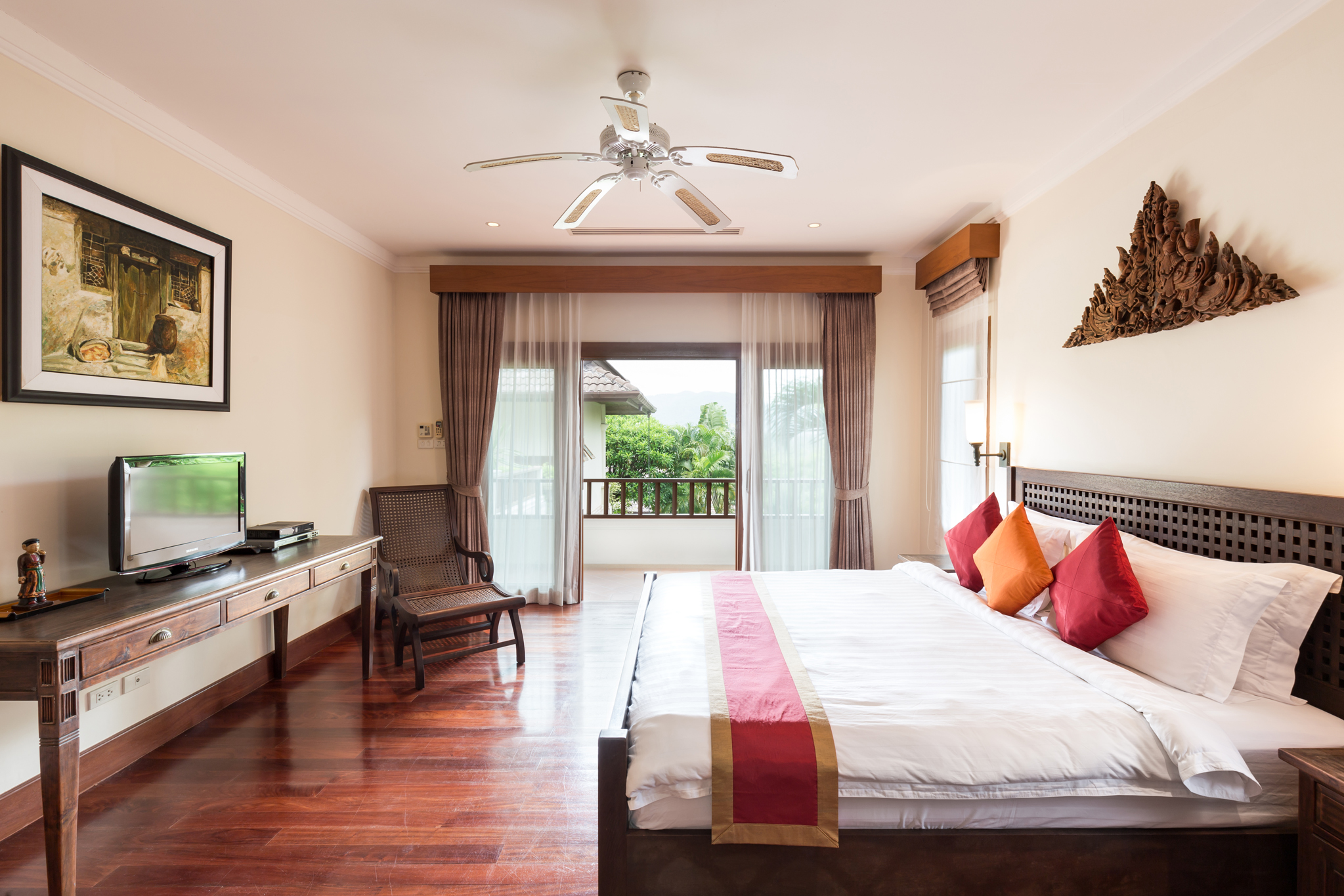 6 BEDROOM VILLA IN LAKEWOOD HILLS LAYAN (SUC-1088) image