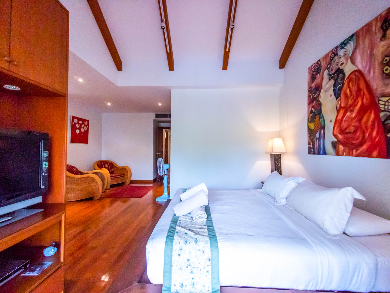 4BEDROOM POOL TOWNHOME IN LAGUNA COVE (SUC-1089) image