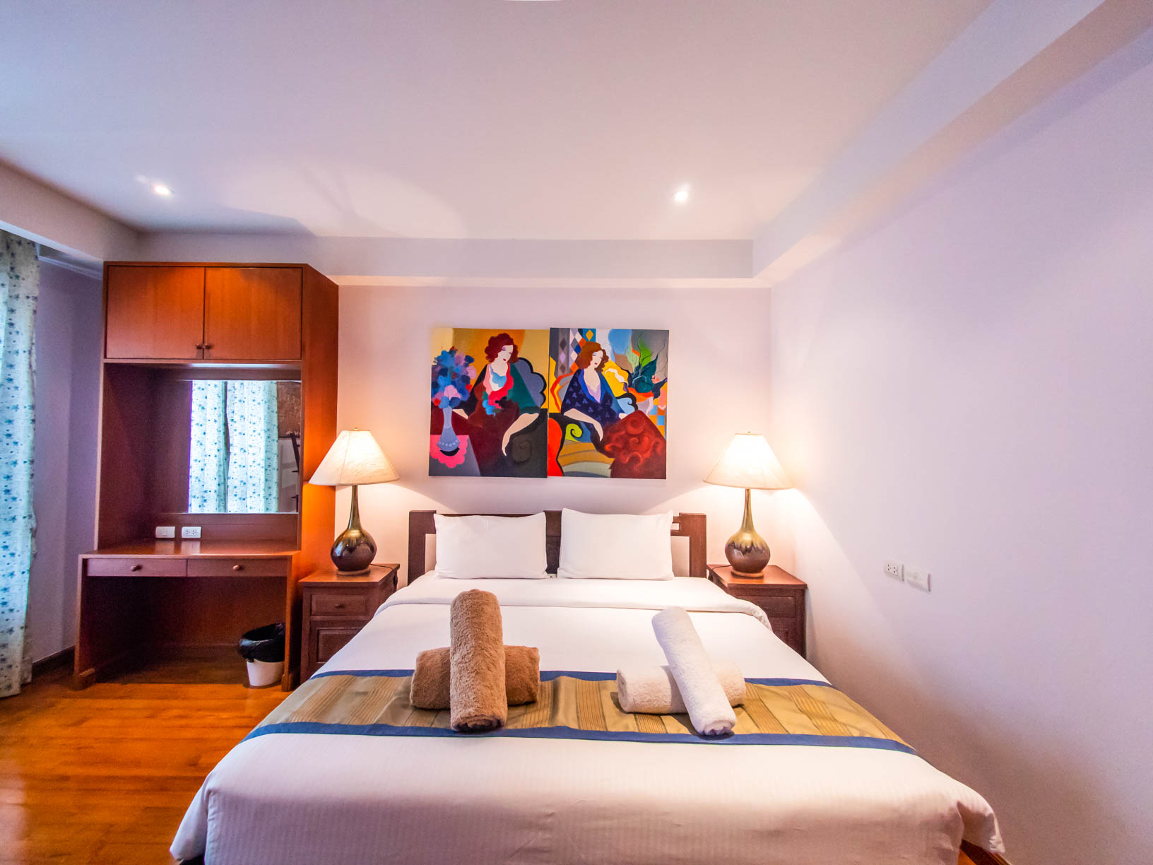 4BEDROOM POOL TOWNHOME IN LAGUNA COVE (SUC-1089) image