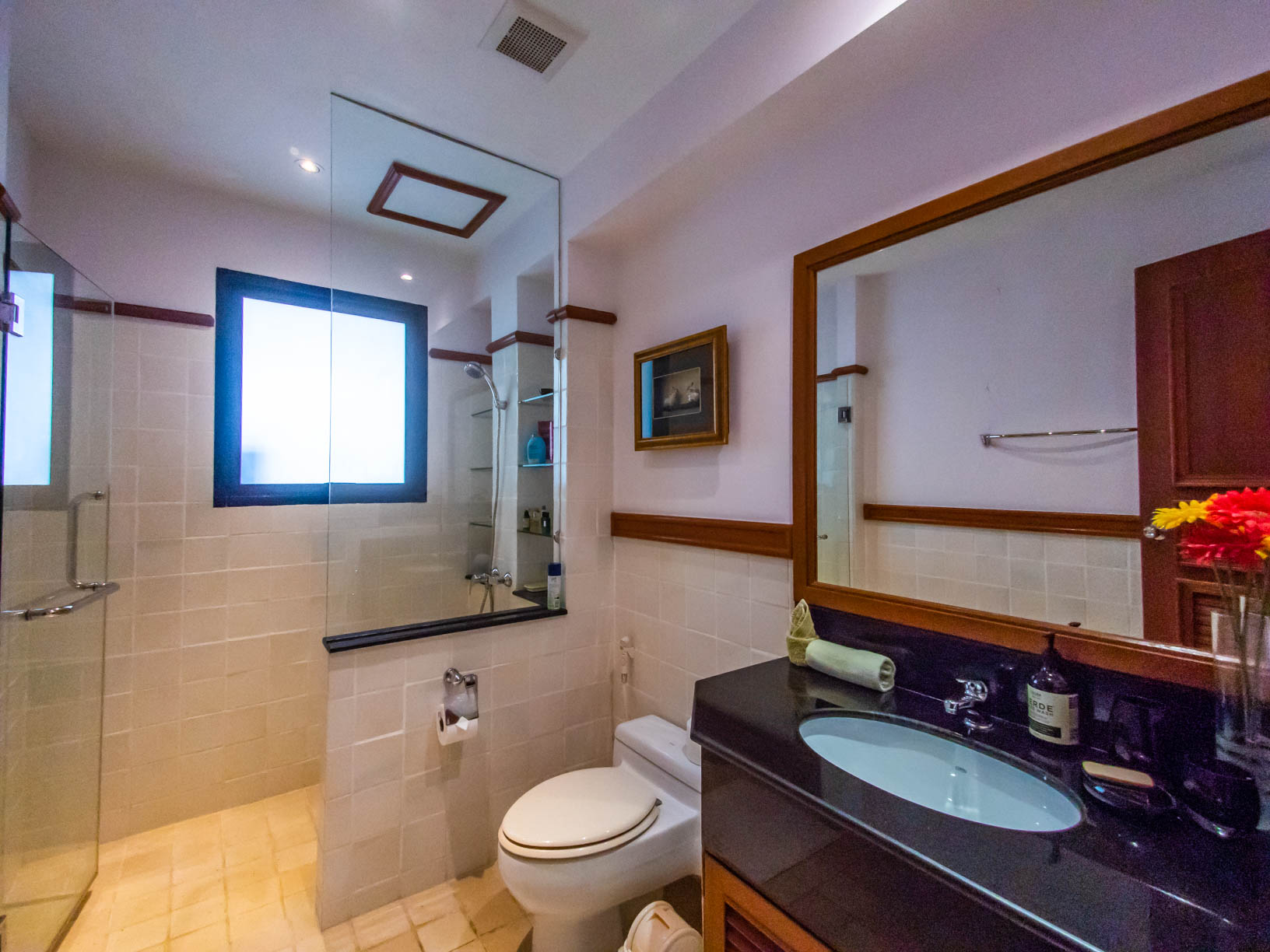 4BEDROOM POOL TOWNHOME IN LAGUNA COVE (SUC-1089) image