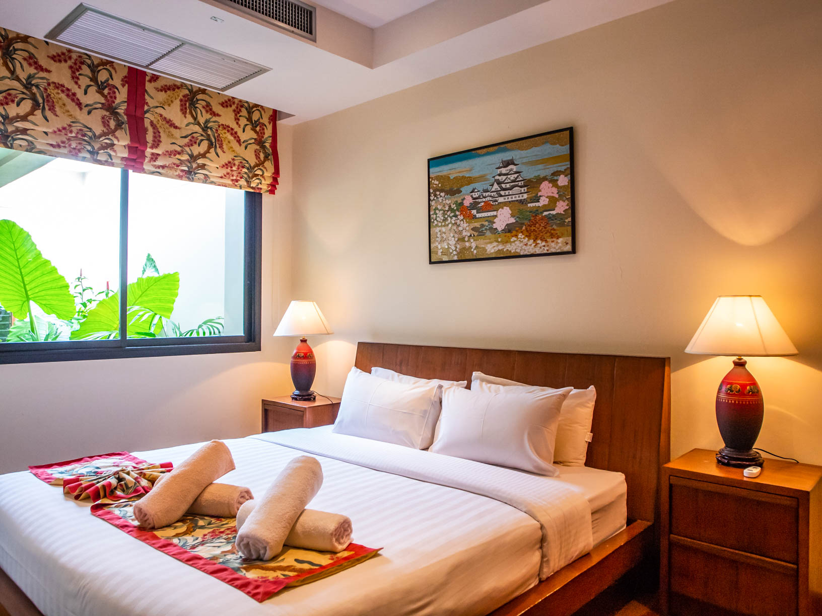 4BEDROOM POOL TOWNHOME IN LAGUNA COVE (SUC-1089) image