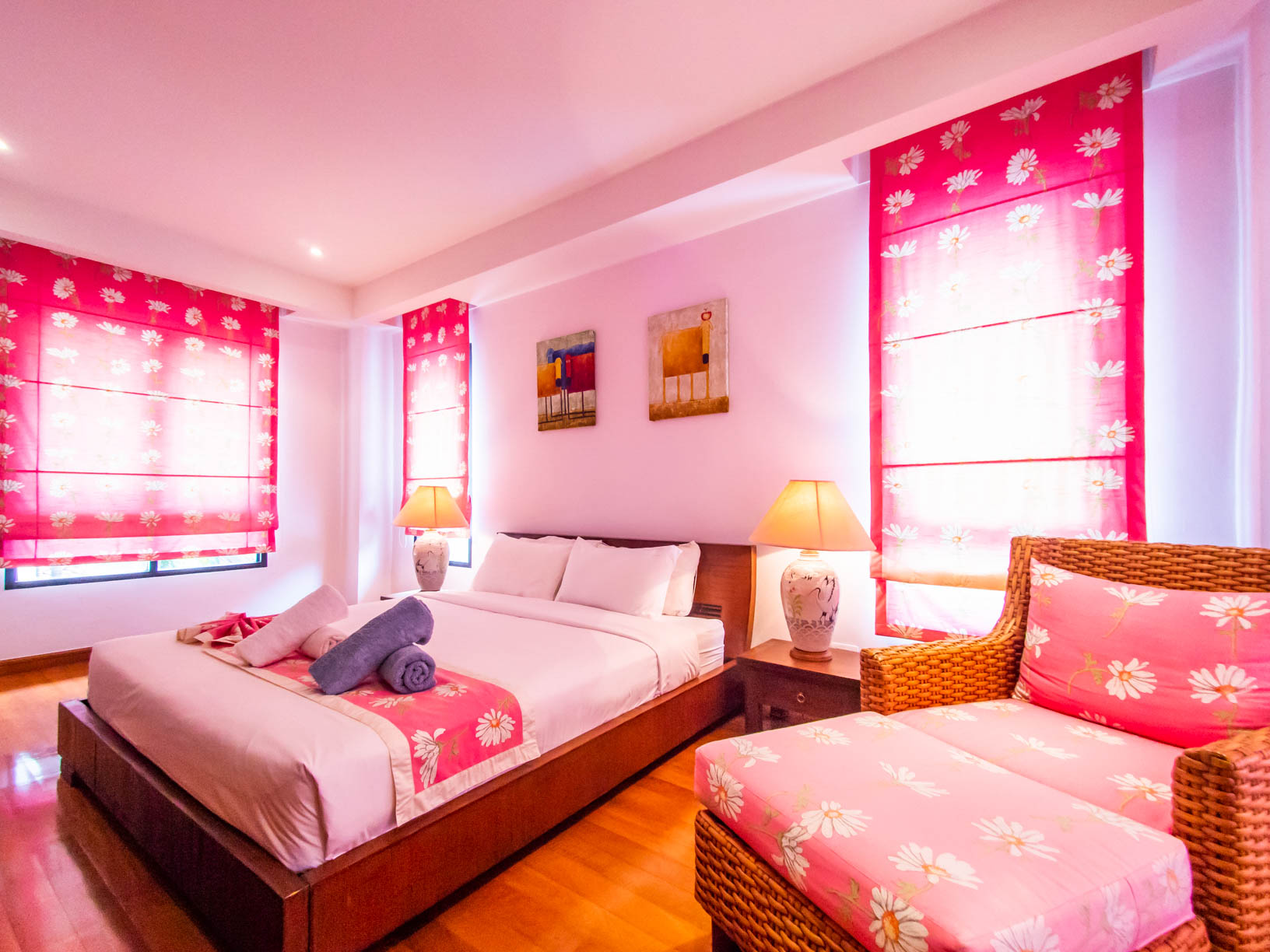 4BEDROOM POOL TOWNHOME IN LAGUNA COVE (SUC-1089) image