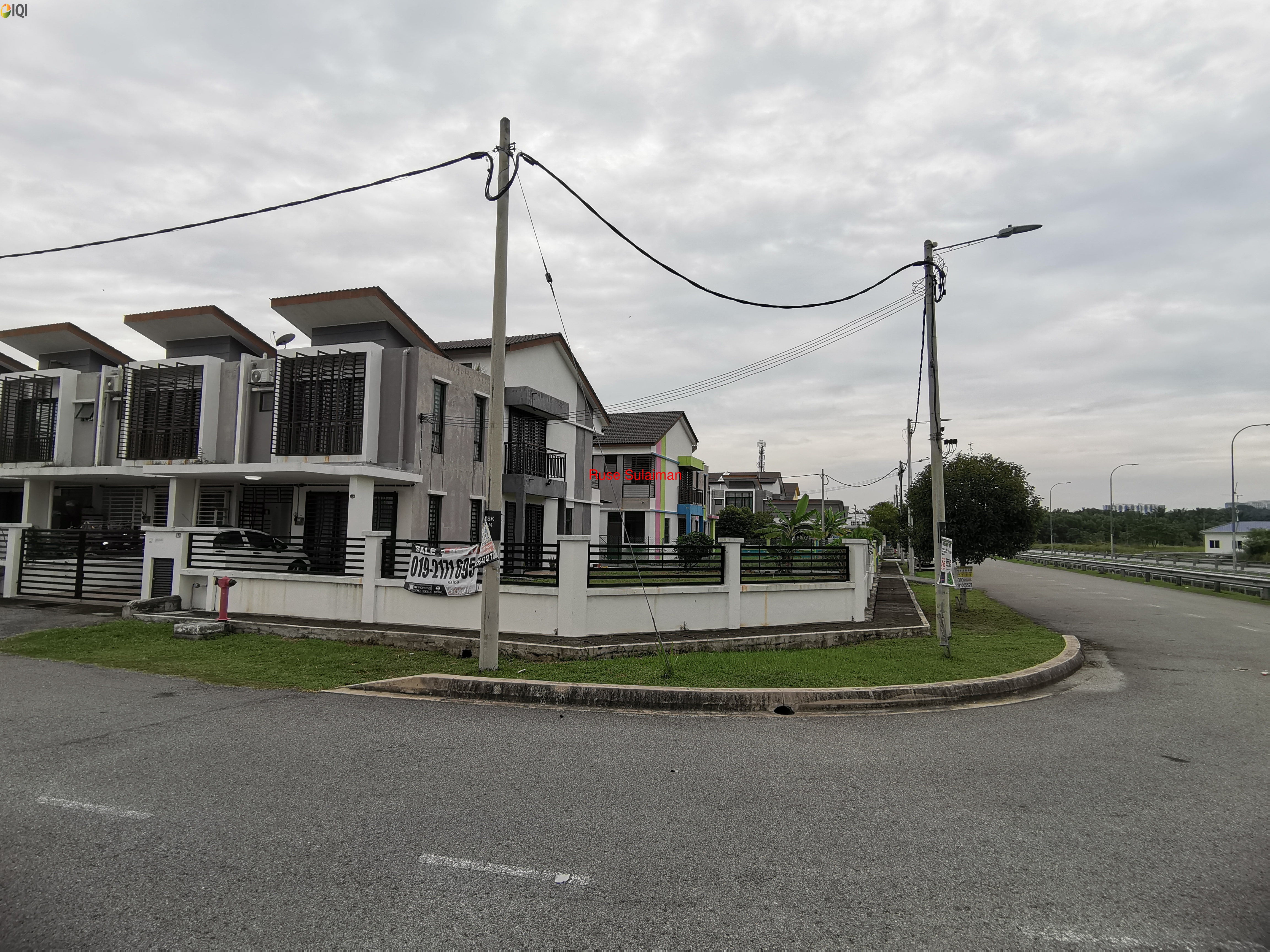 Double Storey Corner House Taman Saujana KLIA Kota Warisan Sepang  image