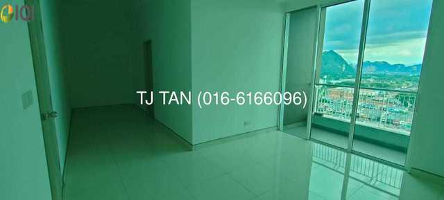 D'Festivo Residence image