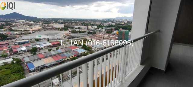 D'Festivo Residence image