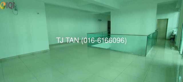 D'Festivo Residence image