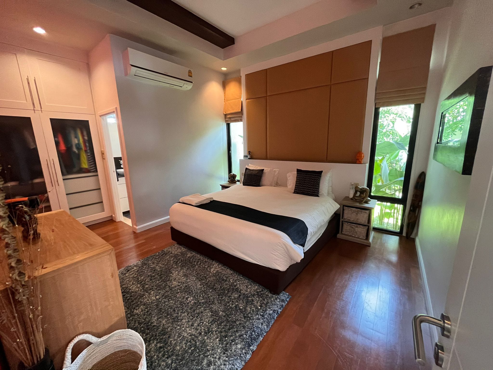 Layan 4 Bedroom Pool Villa (SUC-1094) SOLD image