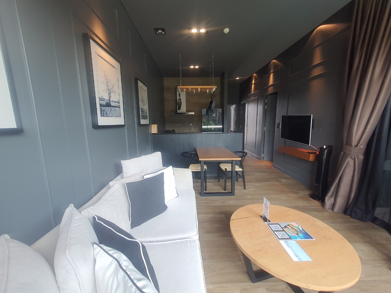 Contemporary comfort classic architecture in Saturdays Residence (SUC-1096) image