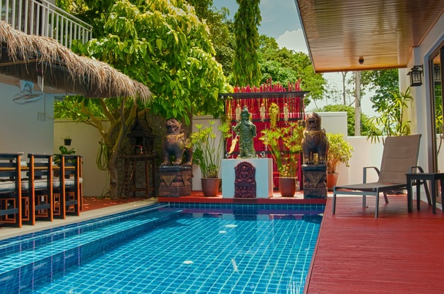 Tropical Tastefully Furnished 5 Bedroom Villa (SUC-1101) image