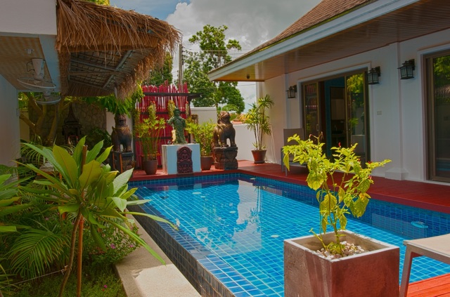 Tropical Tastefully Furnished 5 Bedroom Villa (SUC-1101) image