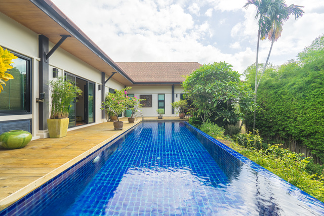 Tropical villa overlooking the hills of Nai Harn (SUC-1102) image