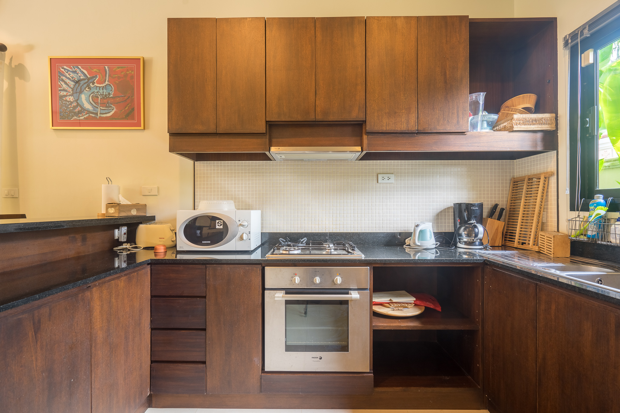 Tropical villa overlooking the hills of Nai Harn (SUC-1102) image