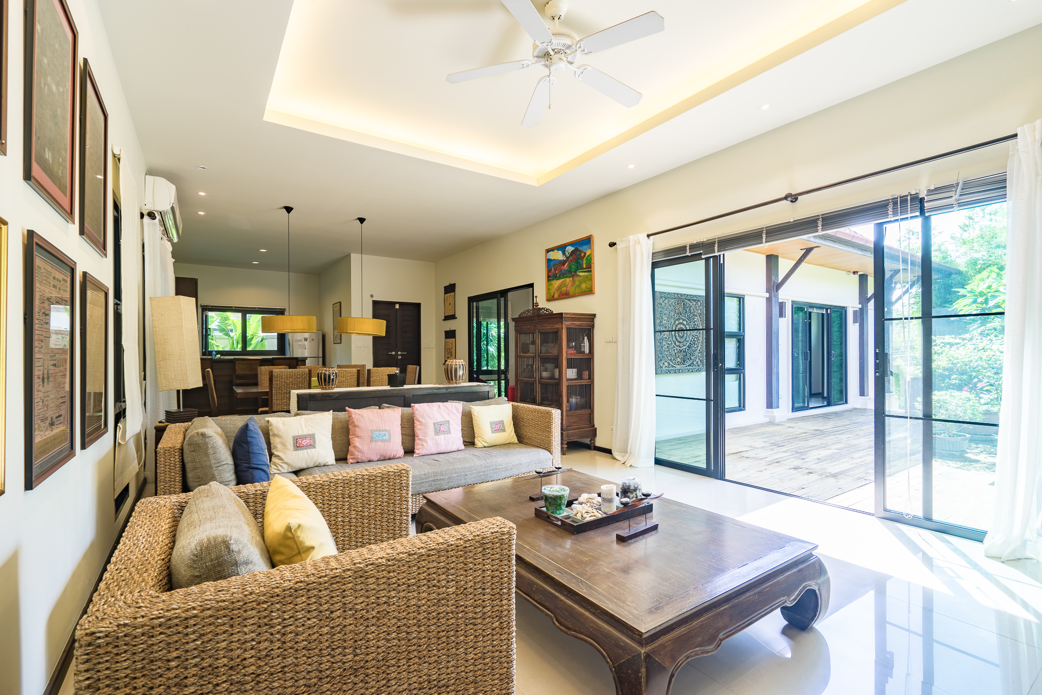 Tropical villa overlooking the hills of Nai Harn (SUC-1102) image