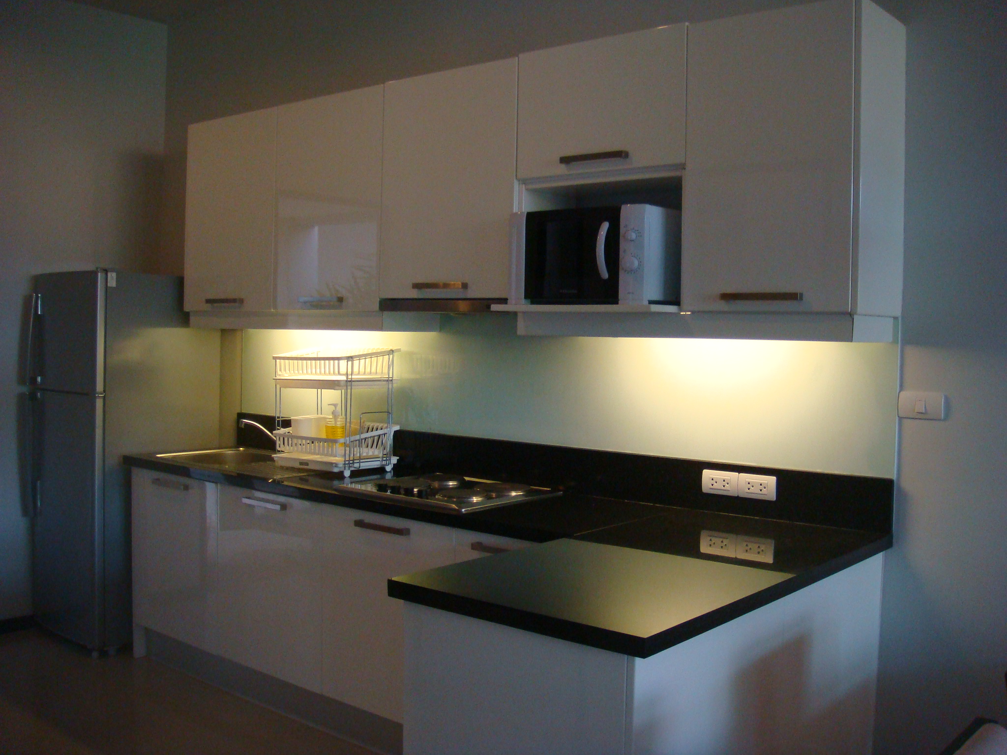 A ready to move-in, a modern 2 bedrooms villa (SUC-1103) image