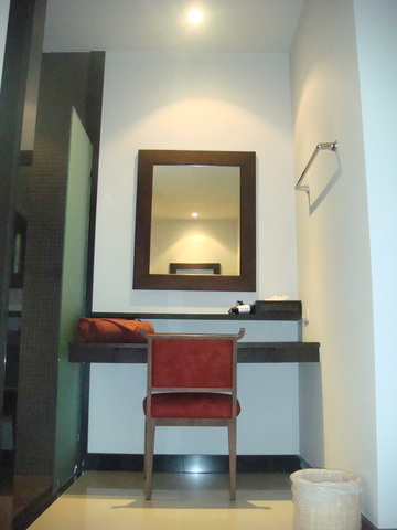 A ready to move-in, a modern 2 bedrooms villa (SUC-1103) image
