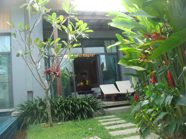 A ready to move-in, a modern 2 bedrooms villa (SUC-1103) image
