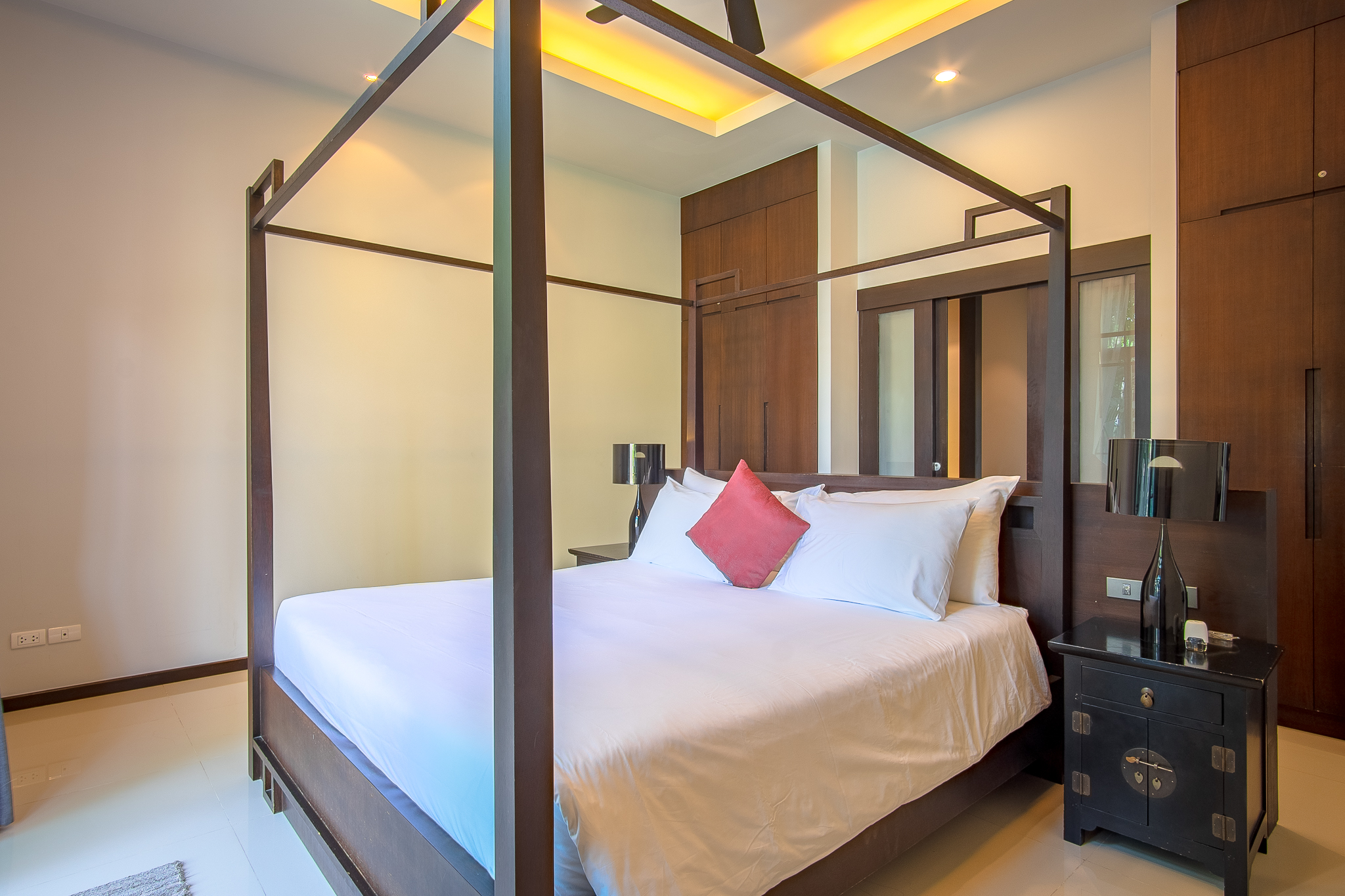 Reduced from 9,900,000 THB modern 2 bedrooms villa (SUC-1106) image